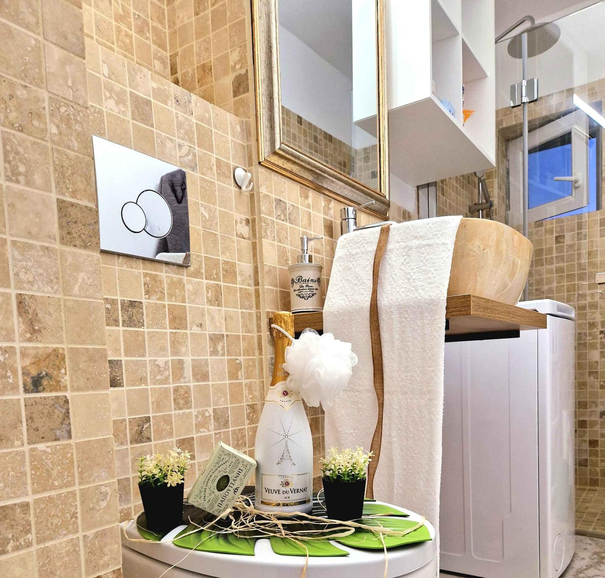 Forest Intimate Hideaway - Sub Padure Love Nest Apartamento Braşov Quarto foto